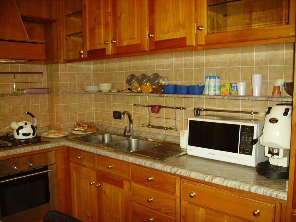 La Voliera Bed & Breakfast Pisa Exteriör bild