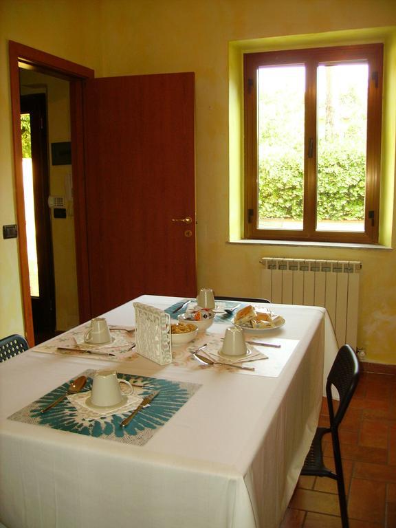 La Voliera Bed & Breakfast Pisa Exteriör bild
